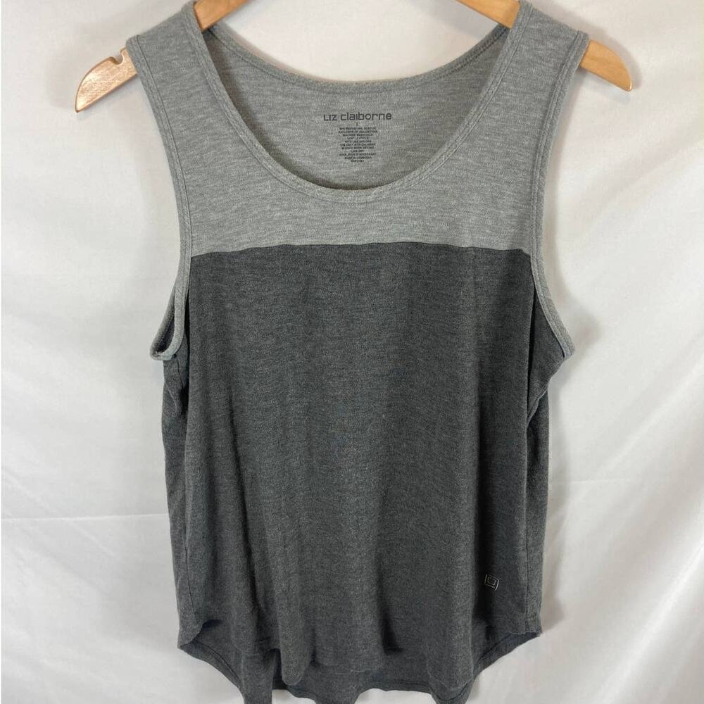 Liz Claiborne Two Toned Sleeveless Blouse Size Large